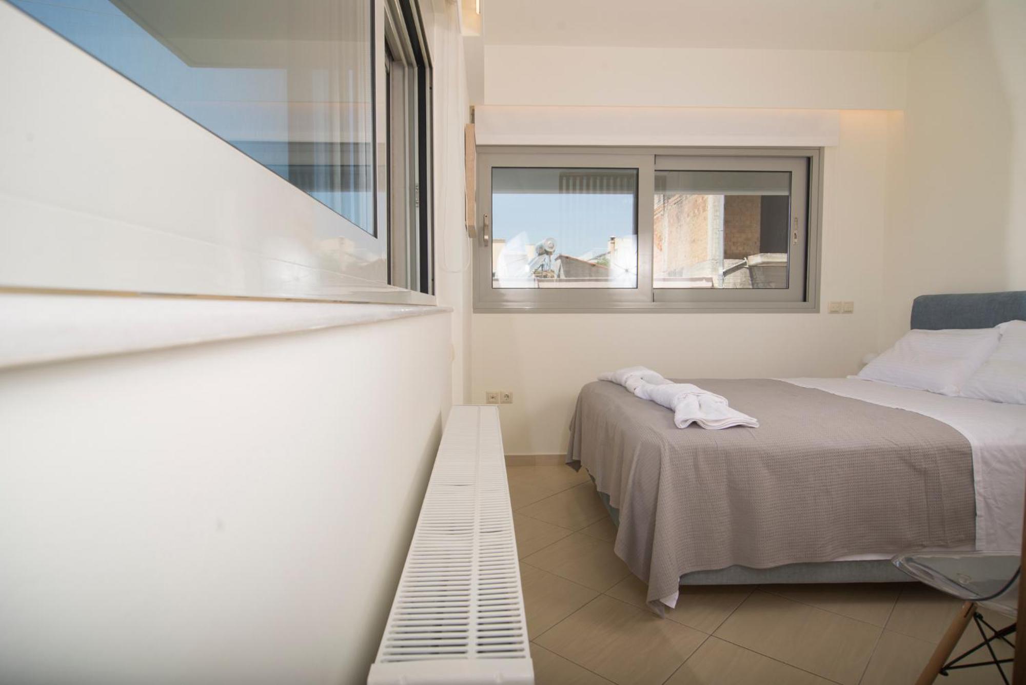 Spectacular Apartment Near Dance Hall/Center Kalamata Extérieur photo